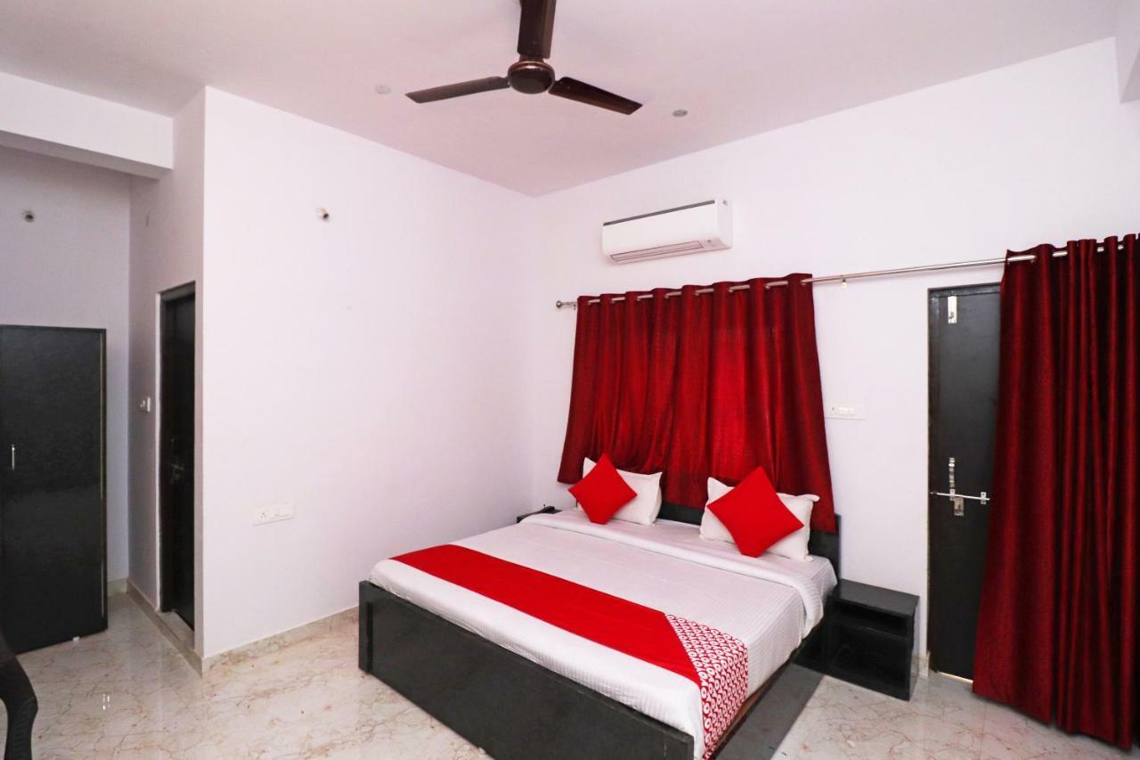 Oyo 39774 Hotel Kanishka Residency Jabalpur Dış mekan fotoğraf