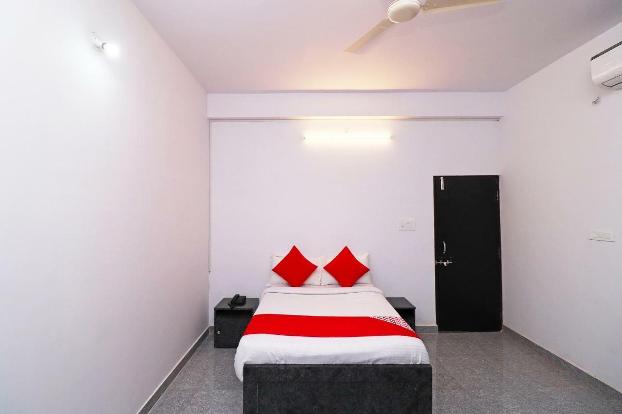 Oyo 39774 Hotel Kanishka Residency Jabalpur Dış mekan fotoğraf